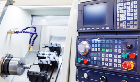 Как поддерживать токарный станок